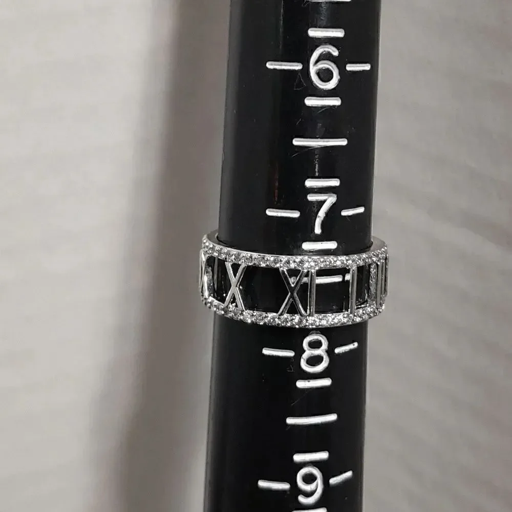 Unisex Roman Numeral Ring...Size 7....New
